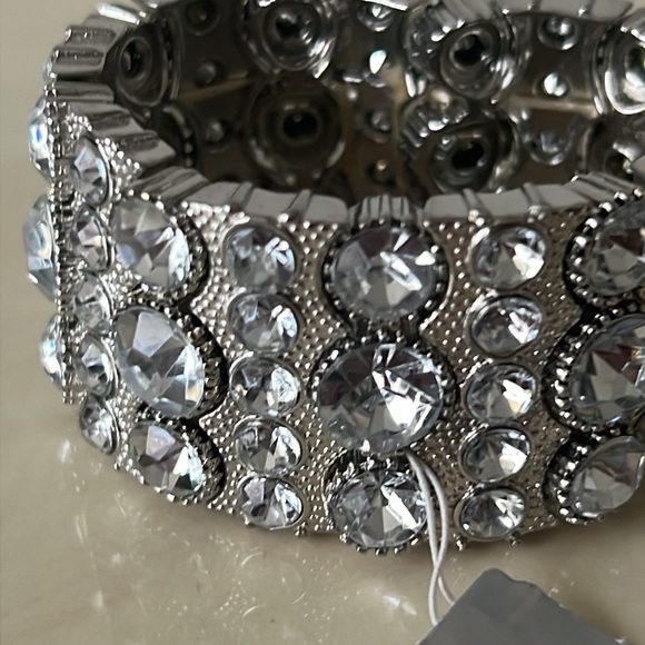 Y2K Guess Rhinestone Stretch Cuff Bracelet - Picture 2 of 5